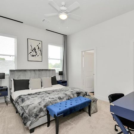 Casa Azure - New Modern 3 Bedroom Med Center, Nrg, Uh 휴스턴 외부 사진