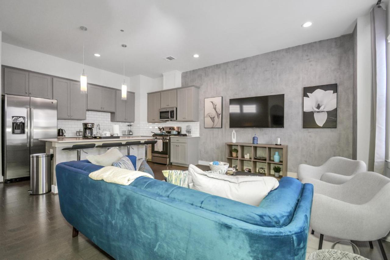 Casa Azure - New Modern 3 Bedroom Med Center, Nrg, Uh 휴스턴 외부 사진
